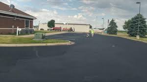 Best Decorative Concrete Driveways  in Eldorado, TX